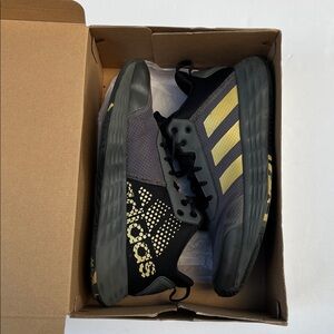 Adidas OWNTHEGAME 2.0 Bastketball Sneakers